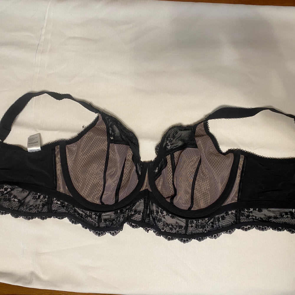 Elomi Charley Bralette Bra - Picture 4 of 8
